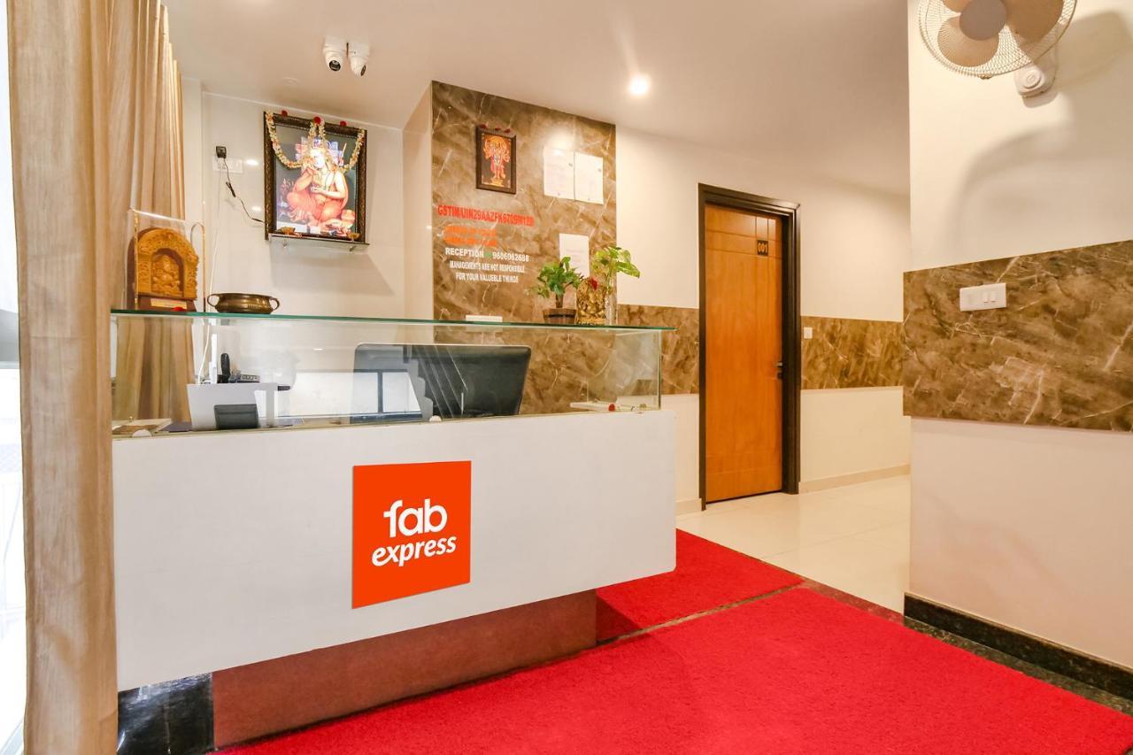 Fabexpress Krishna Suites Mysore Exterior foto
