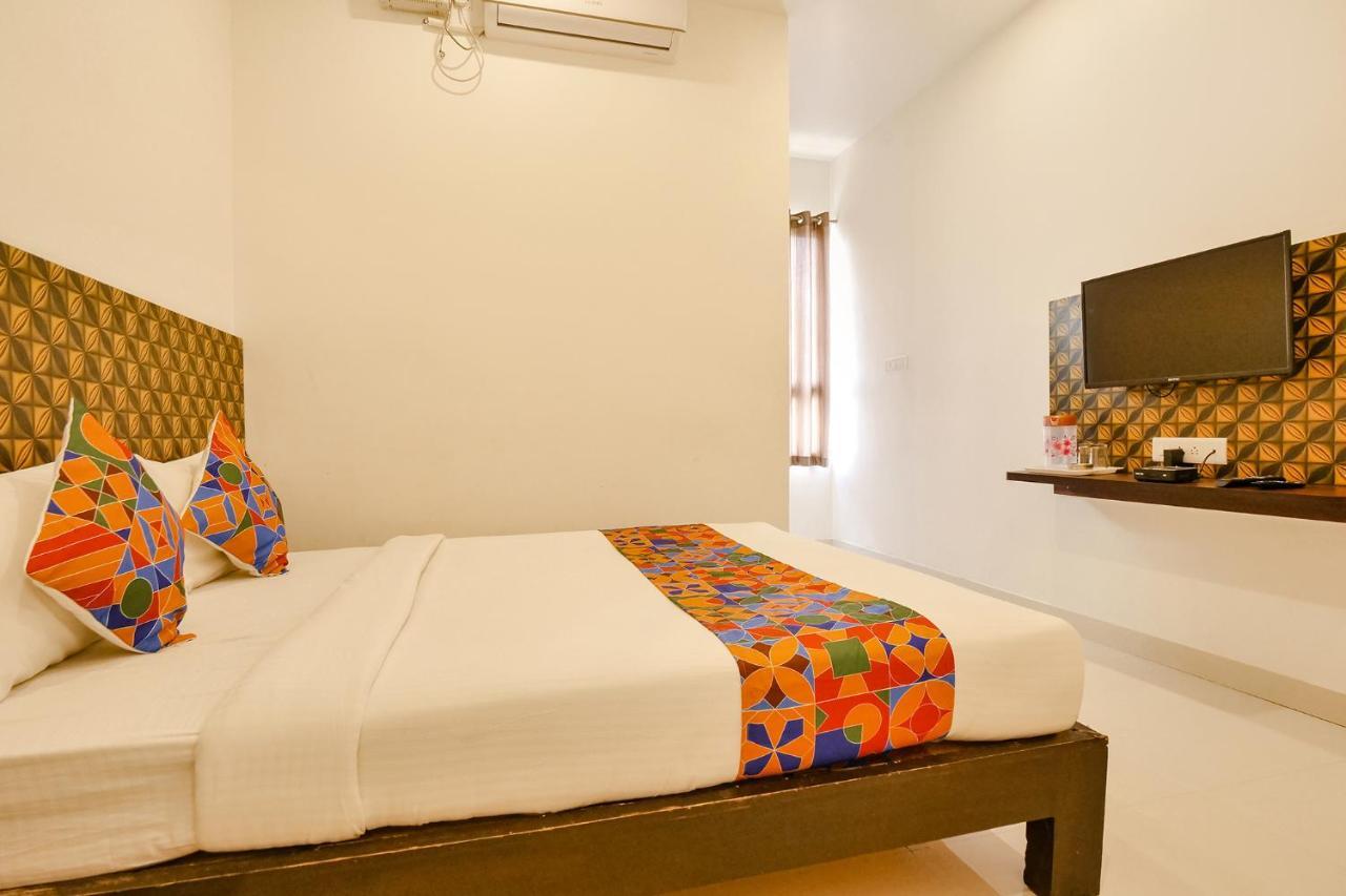 Fabexpress Krishna Suites Mysore Exterior foto