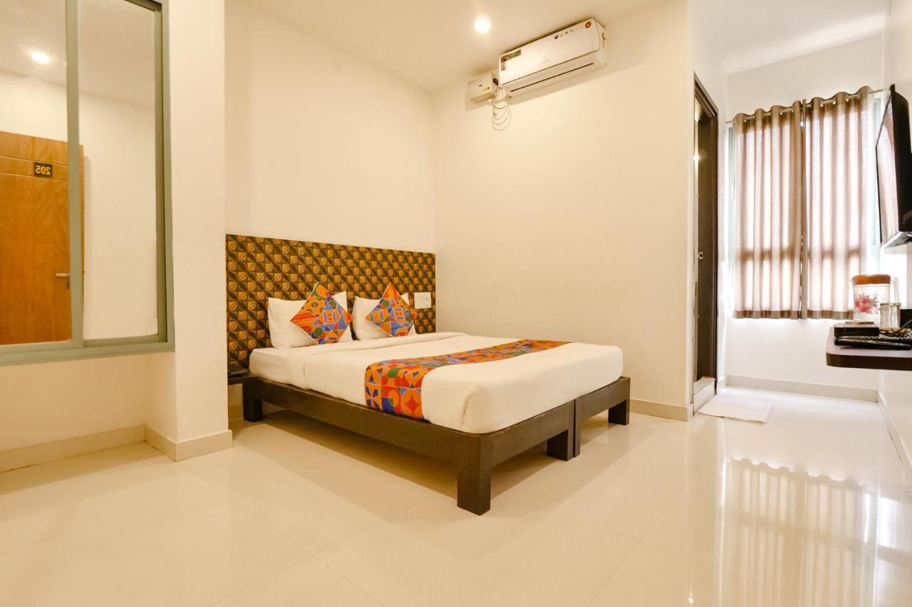 Fabexpress Krishna Suites Mysore Exterior foto