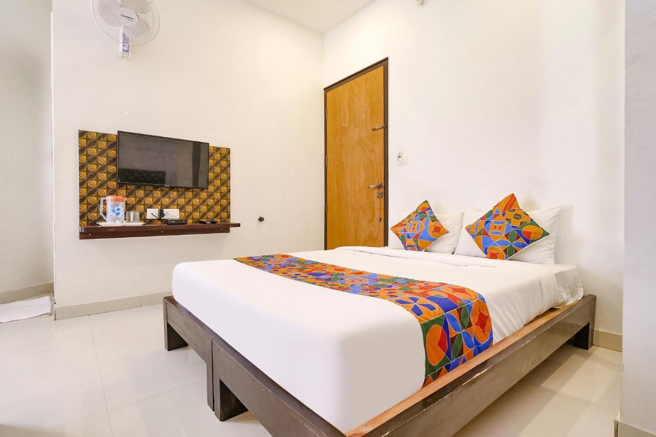 Fabexpress Krishna Suites Mysore Exterior foto